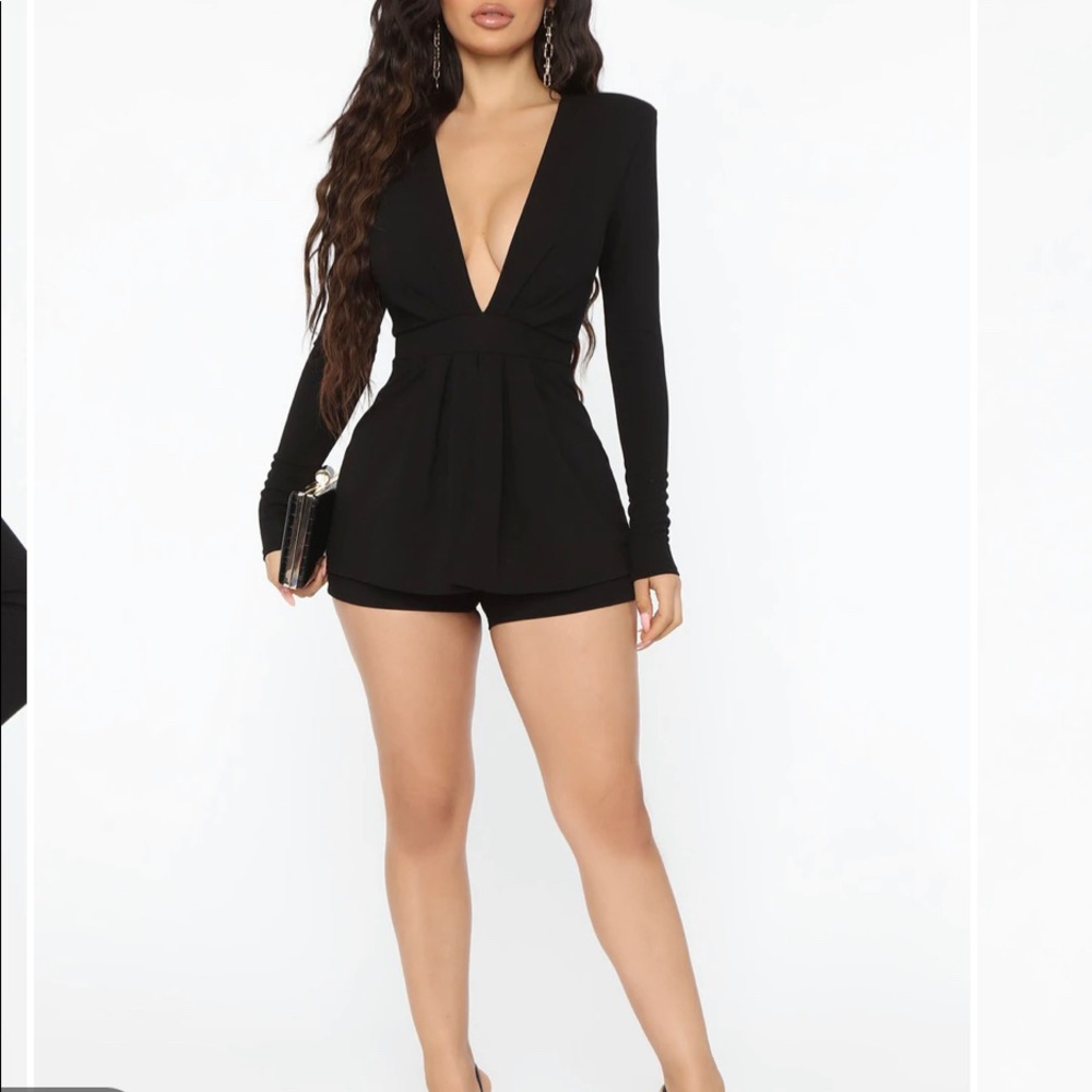 Long sleeve shoulder pad romper